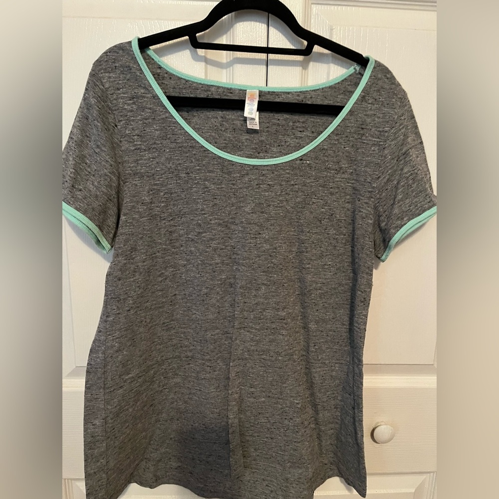 Lularoe shirt